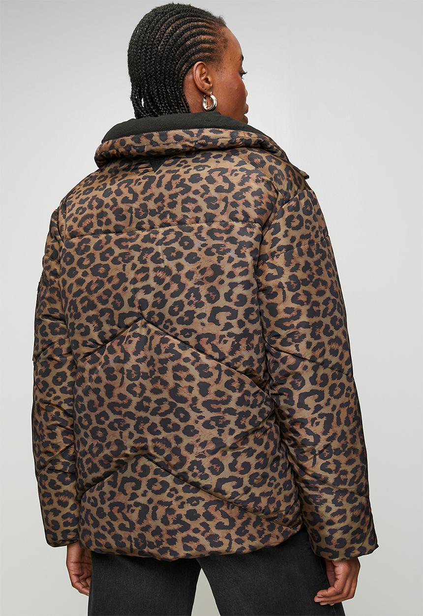 GUESS - Martina Print Crop Puffa - Savage Night