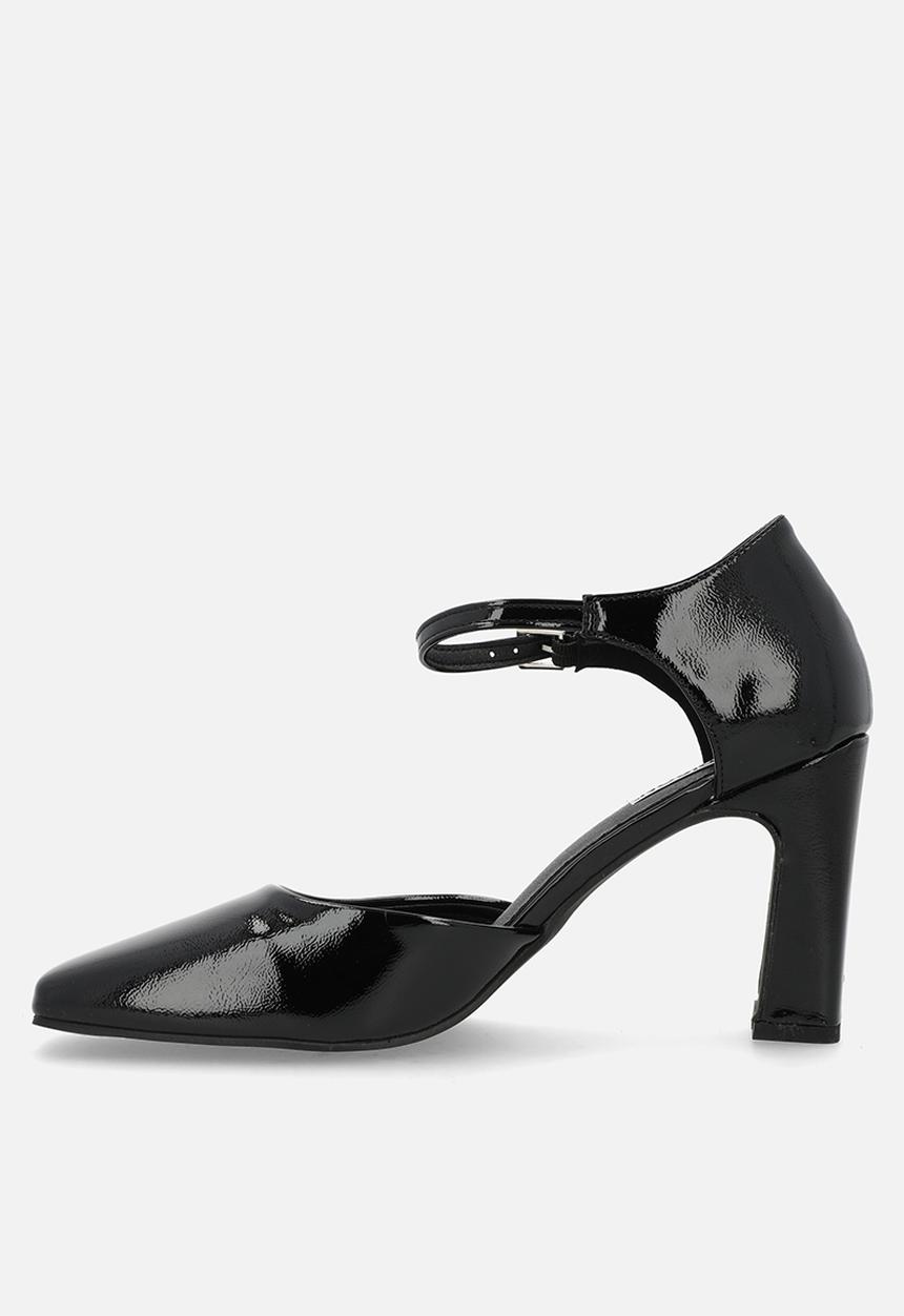 Madison® - Odessa ankle strap heel - black