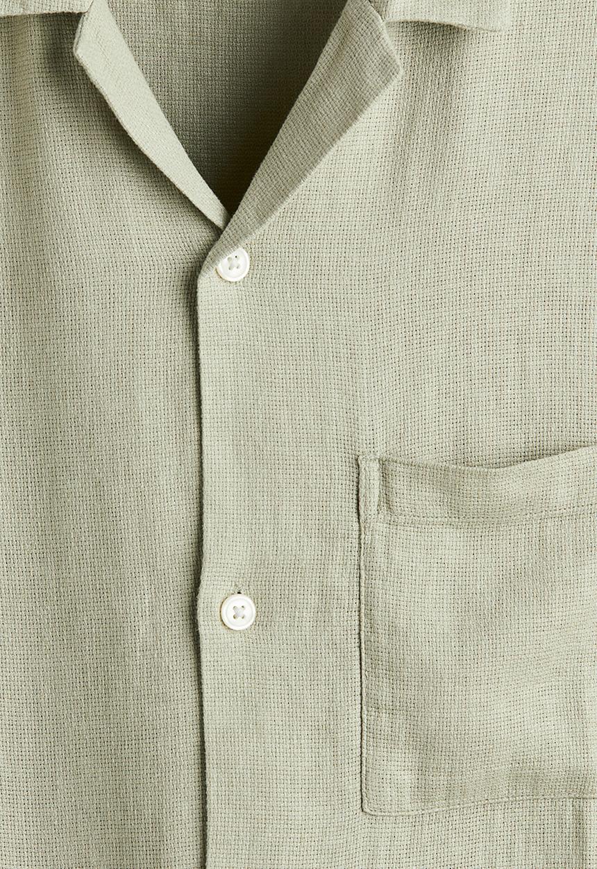 H&M - Regular fit linen-blend resort shirt - pistachio green