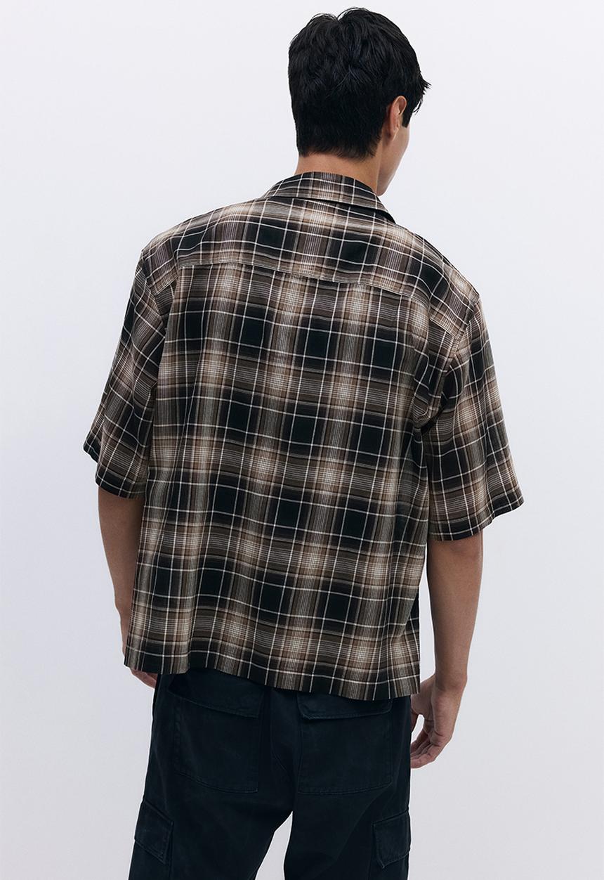 H&M - Relaxed fit short-sleeved shirt - brown/checked