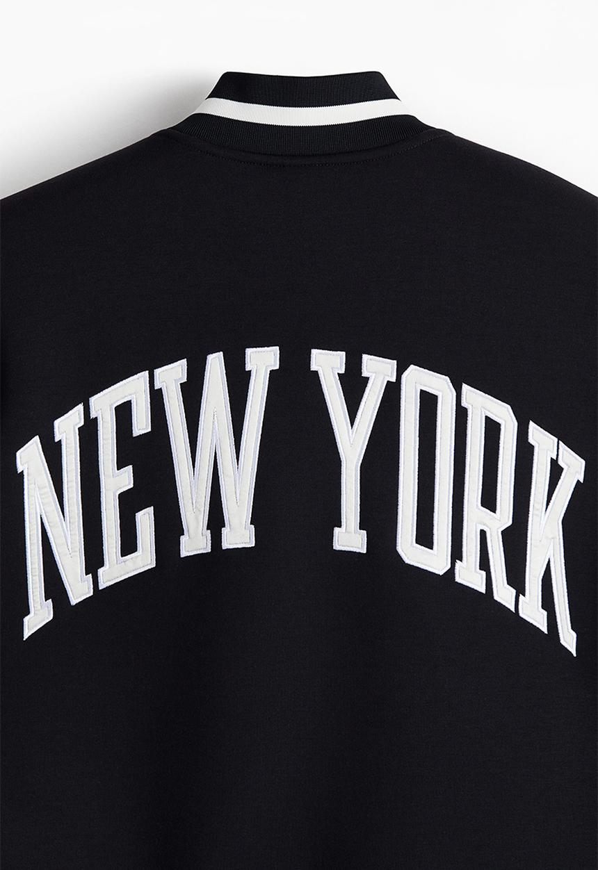 H&M - Loose fit baseball jacket - black/white