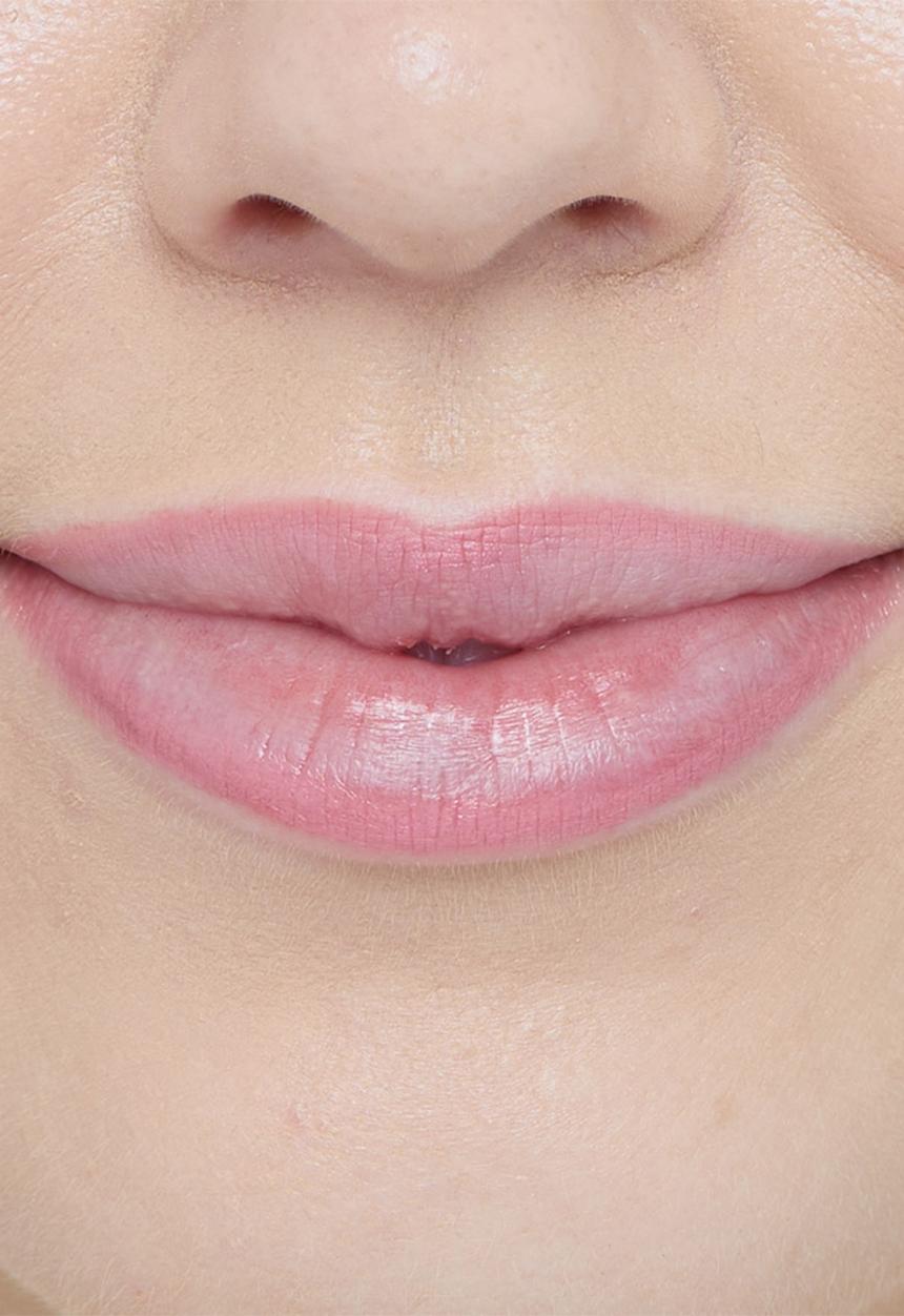 Revolution - Pout Bomb Plumping Lip Liner - Kiss Baby Pink