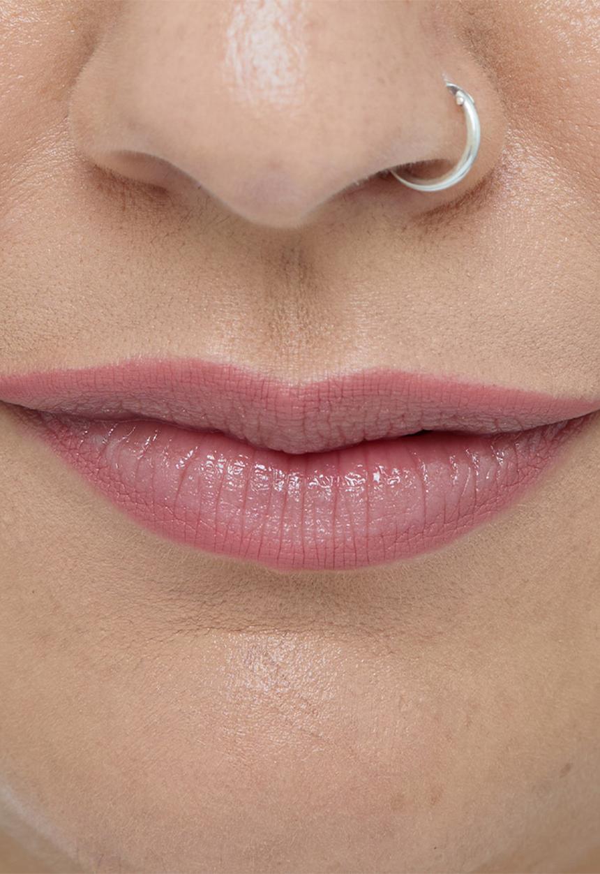 Revolution - Pout Bomb Plumping Lip Liner - Doll Cool Nude