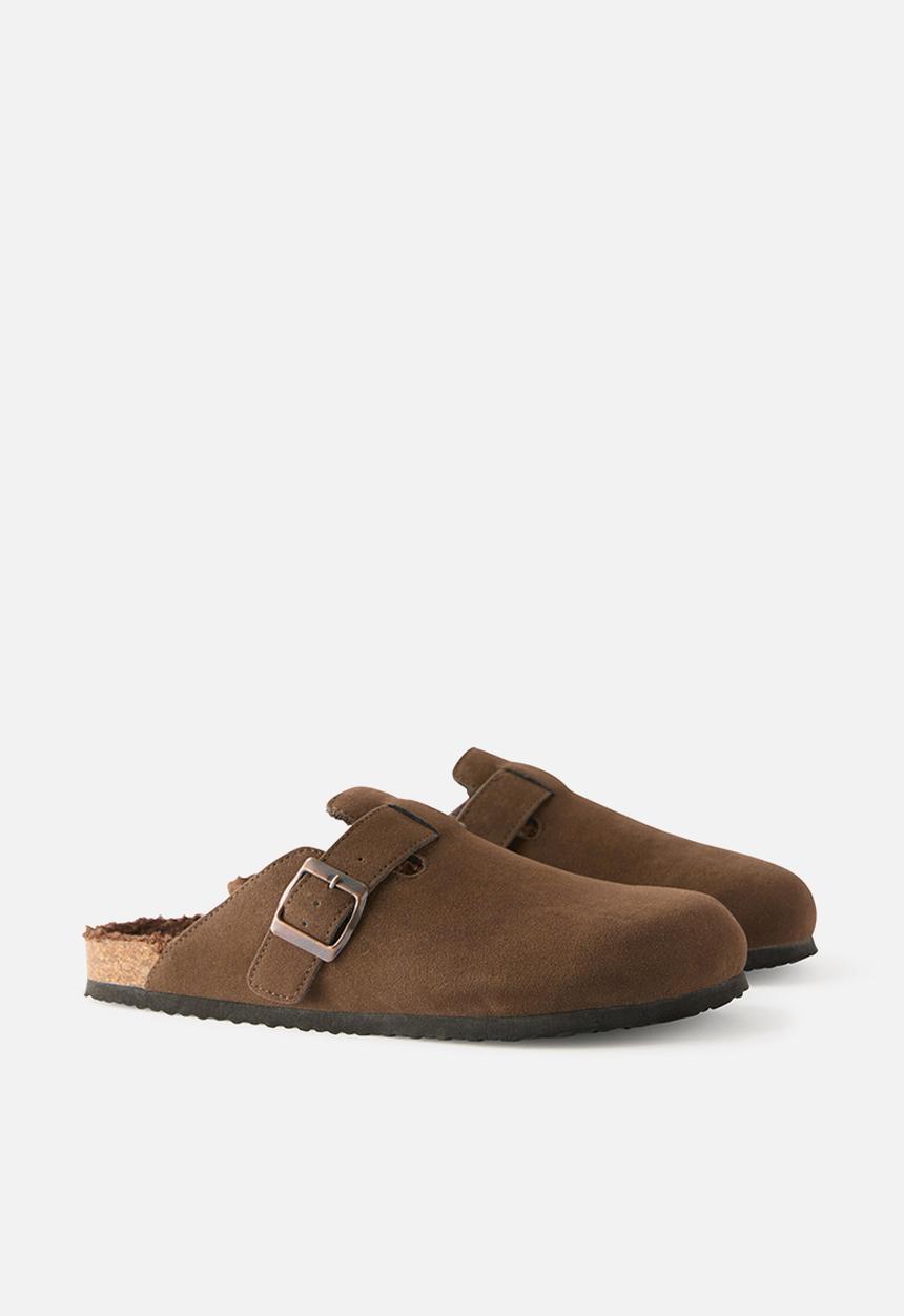 Cotton On - Rex buckle mule - brown cosy