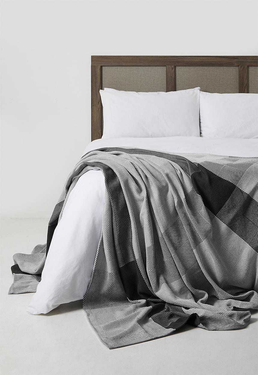 Haven & Earth  - Protea Bed Throw - Steel/Wild Dove