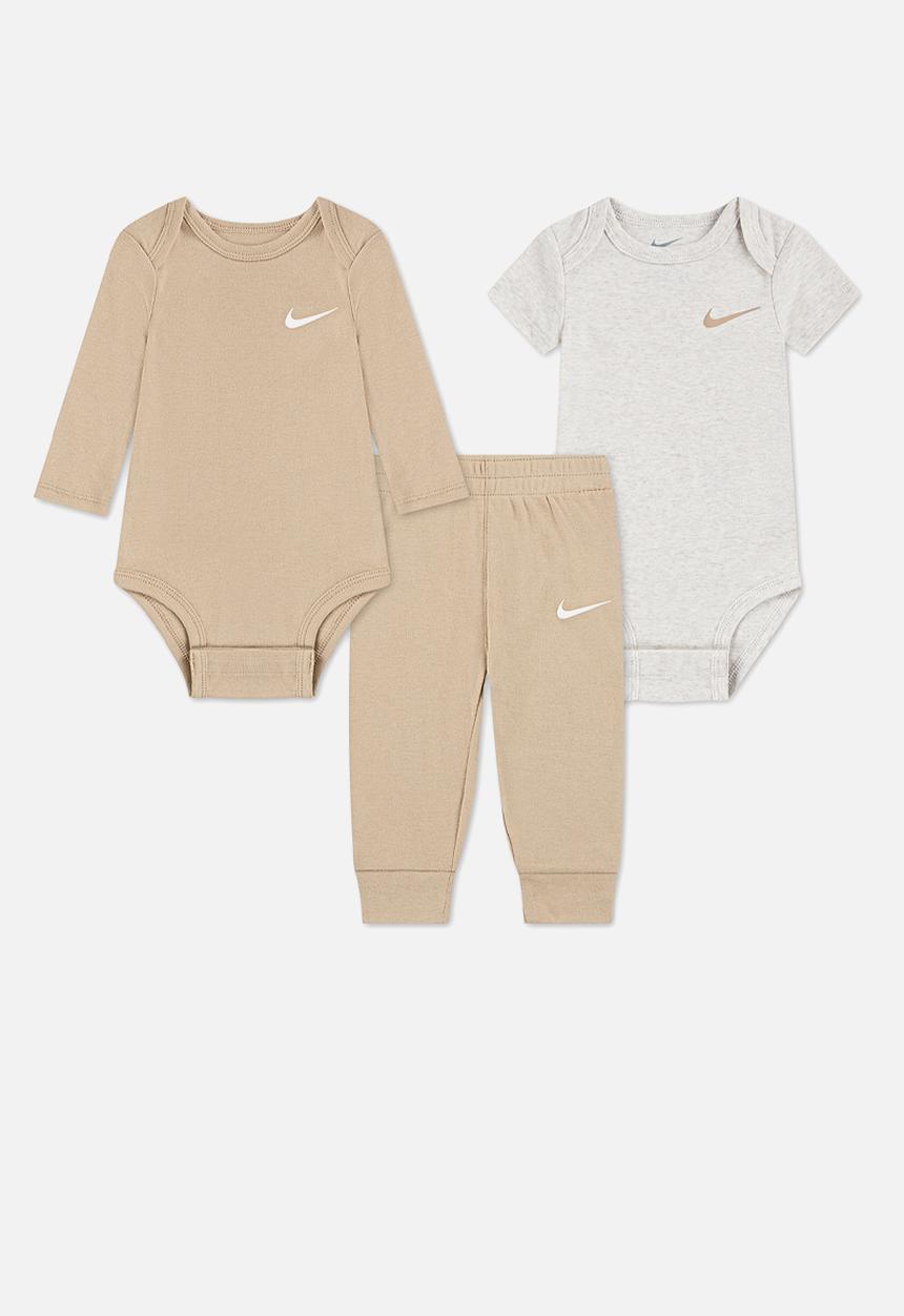 Nike - Nkn Essentials 3Pc Pant Set - Hemp