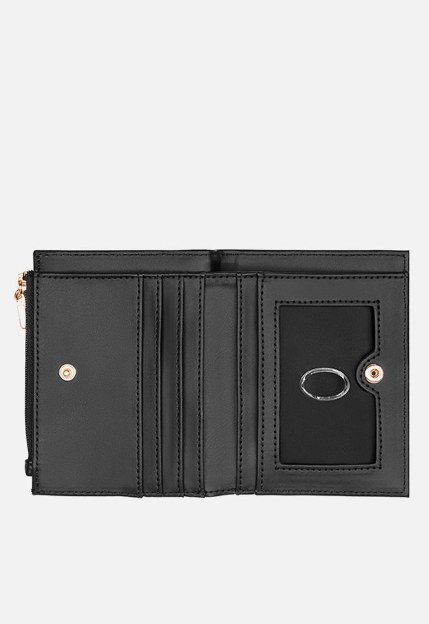 GUESS - Wells Sling Snap Id Wallet Bag - Black