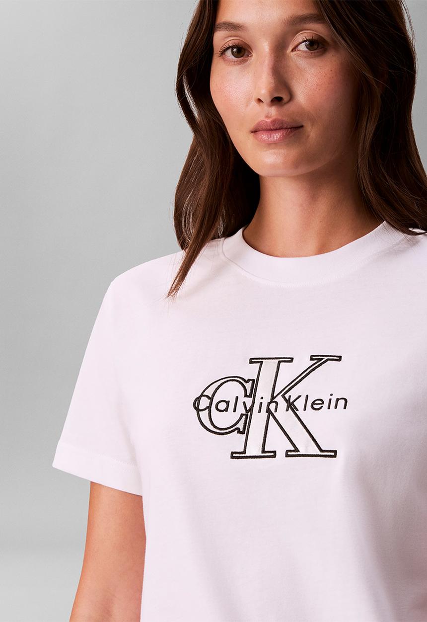 Calvin Klein - Short sleeve classic monologo metallic cneck tee - brilliant white