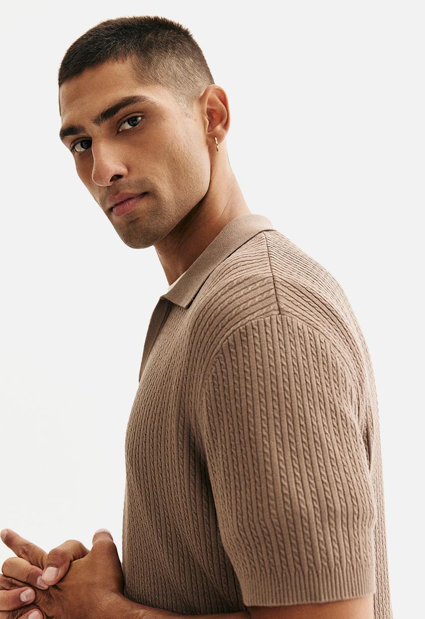 H&M - Regular fit cable-knit polo shirt - beige