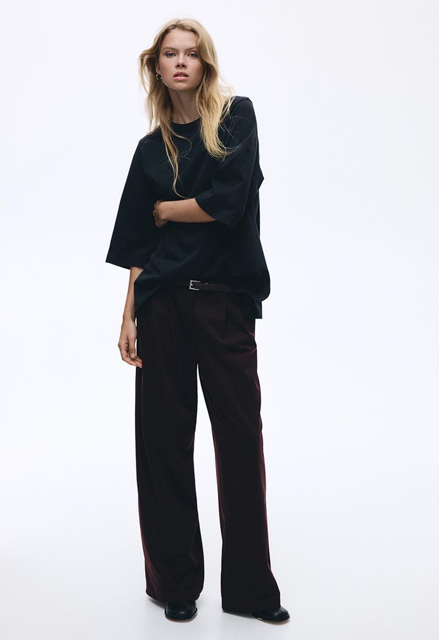 H&M - Belted twill trousers - burgundy