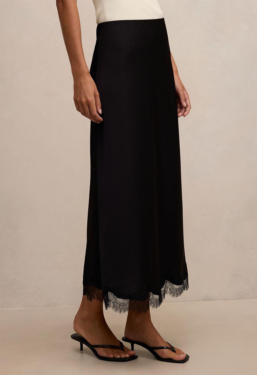 Forever New - Enola lace maxi skirt in black