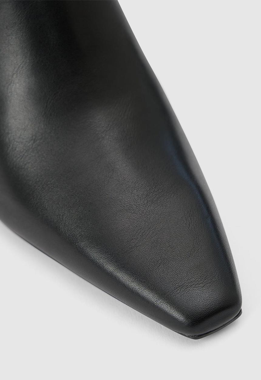 Forever New - Tessa chisel toe ankle boot in black
