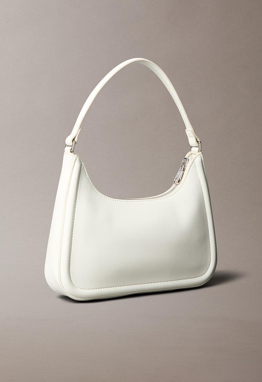 Calvin Klein - Bold ck small shoulder bag- lily white