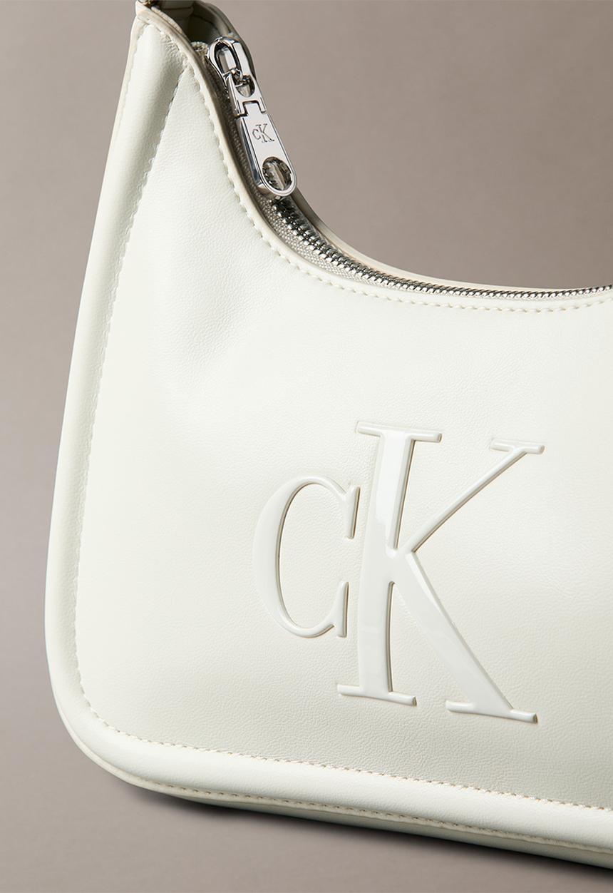 Calvin Klein - Bold ck small shoulder bag- lily white