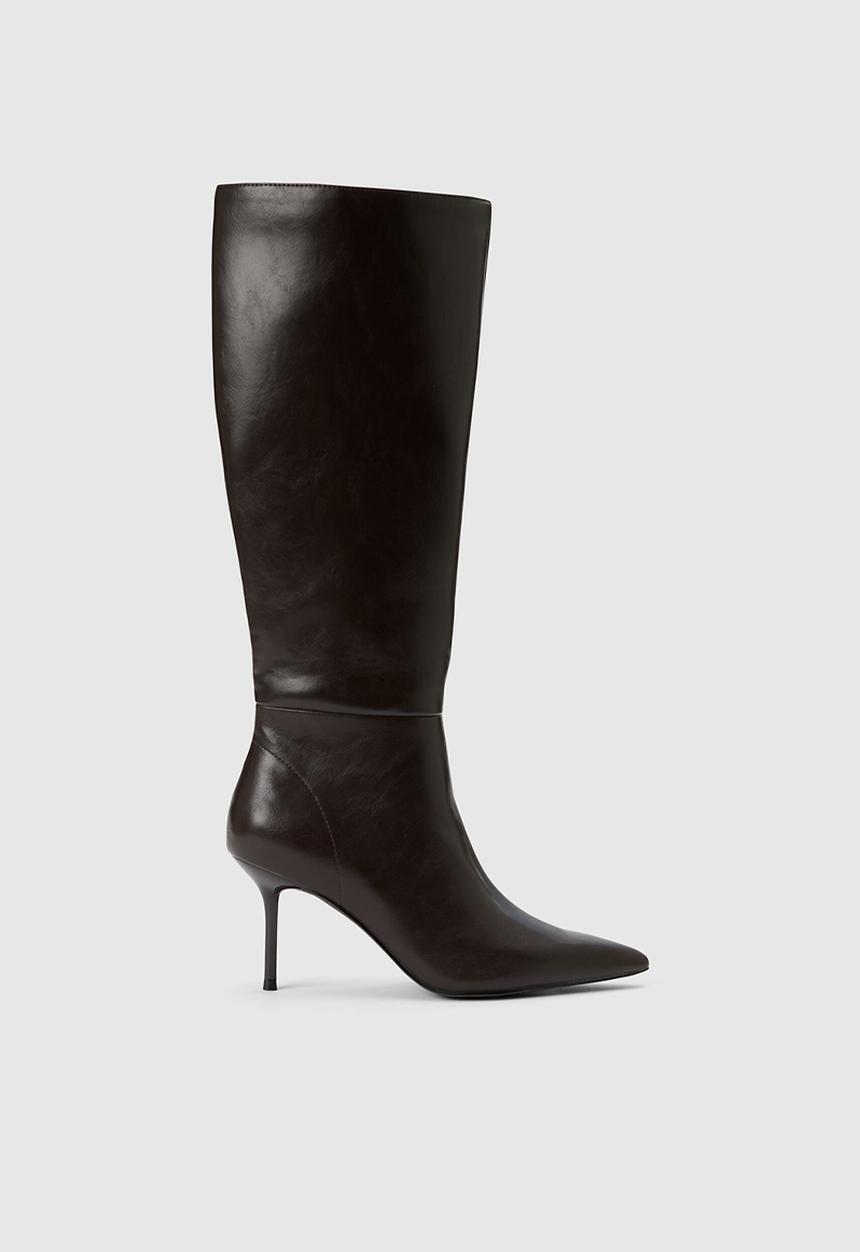Forever New - Nicolette high heeled pointy toe boot in chocolate brown