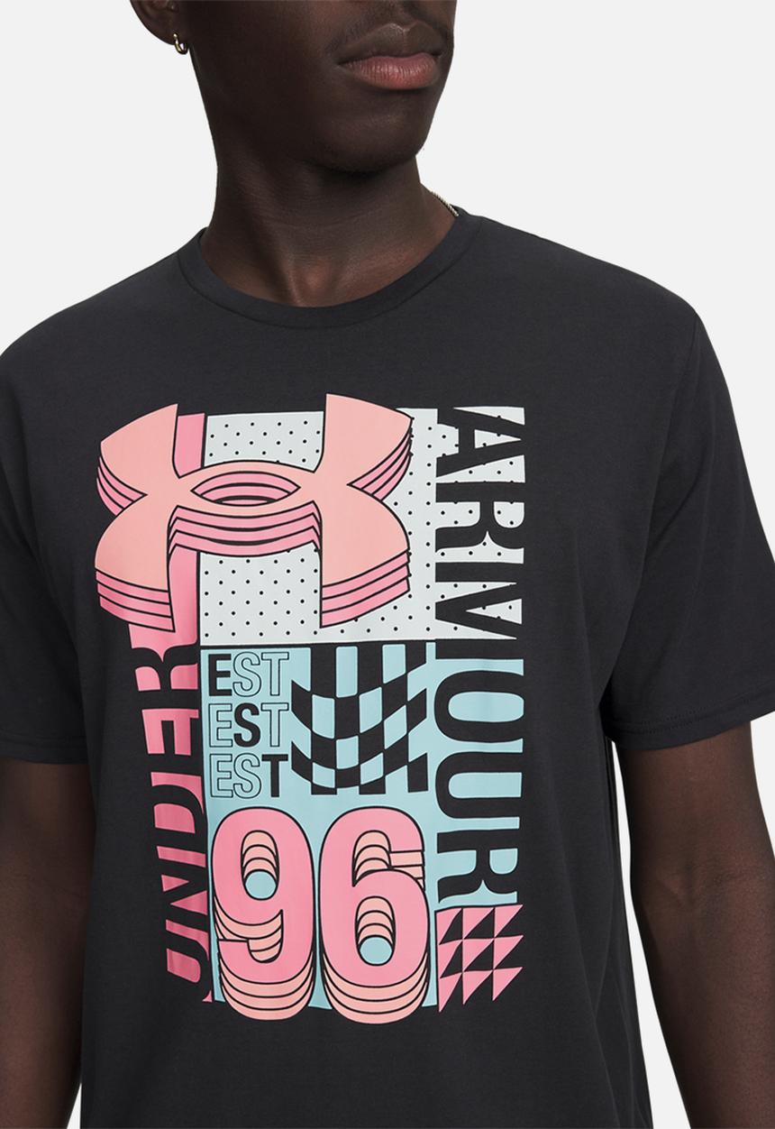 Under Armour - UA  LOGO COLLAGE SS Tee - Black /Posh Pink