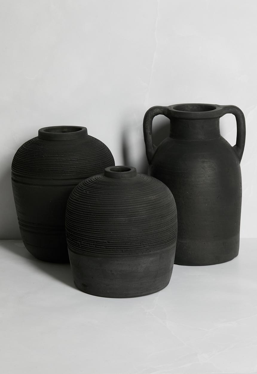 Sixth Floor - Jema Terracotta Vase -  Black