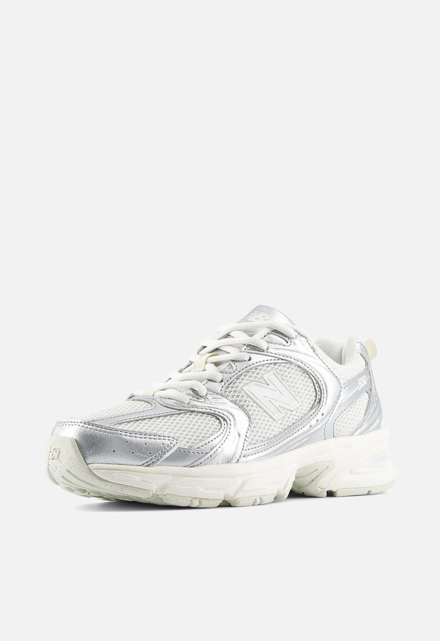 New Balance  - 530