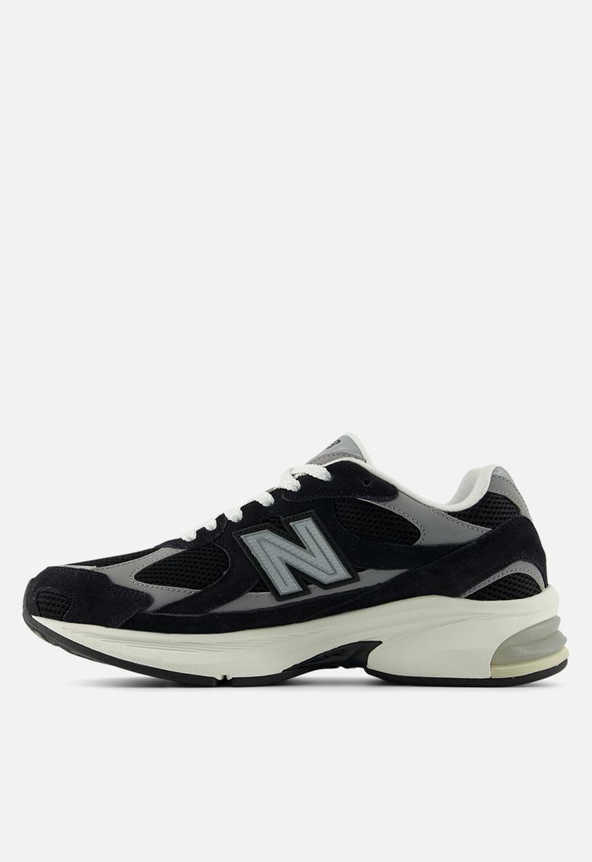 New Balance  - ABZORB 2010