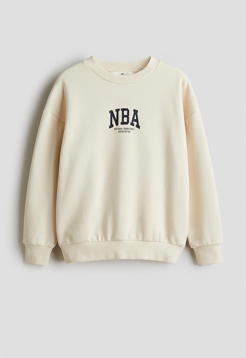 H&M - Oversized printed sweatshirt - light beige/nba