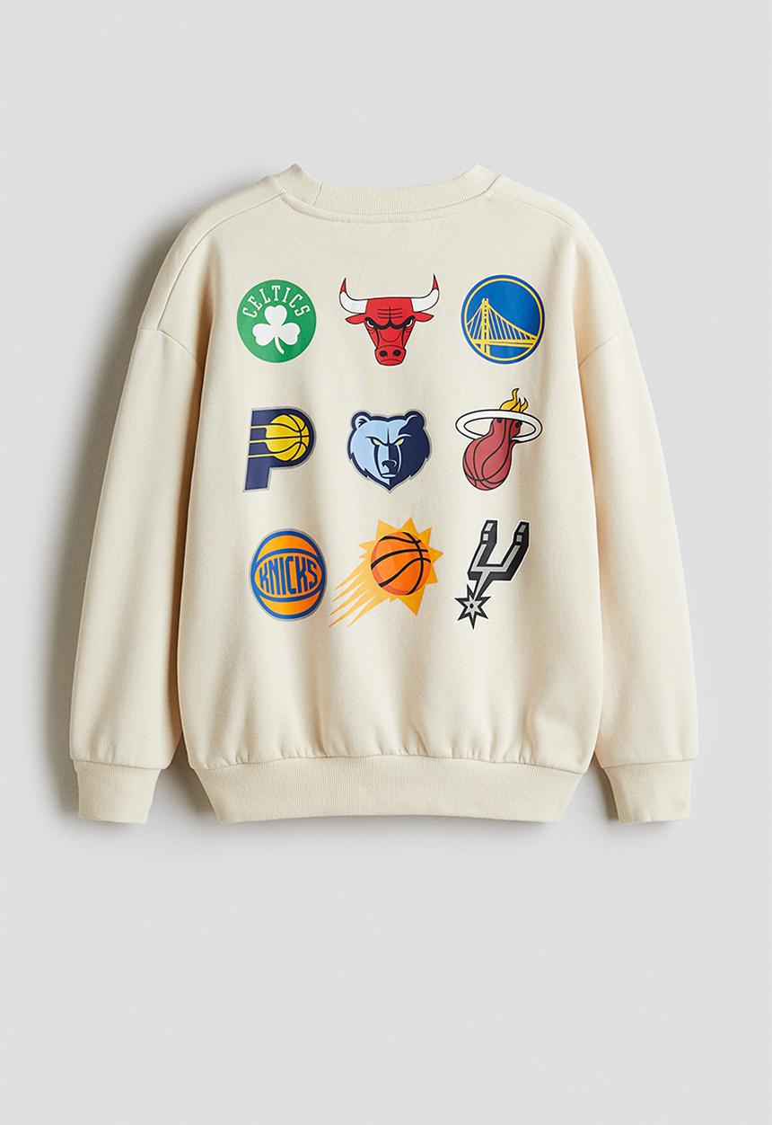 H&M - Oversized printed sweatshirt - light beige/nba