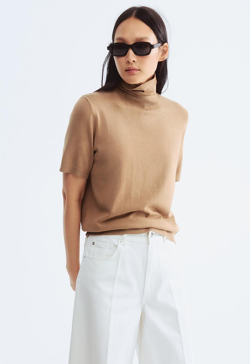 H&M - Fine-knit polo-neck top - beige