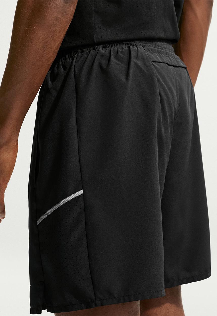 Nike - Miler  Dri-FIT 2-in-1 7' Running Shorts - Black