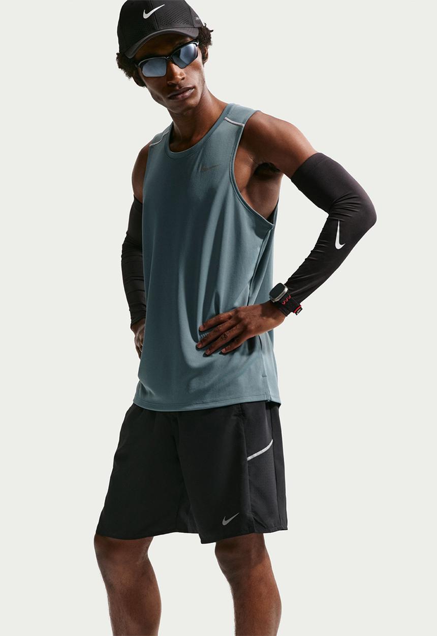 Nike - Dri-FIT 9" Unlined Running Shorts - Black