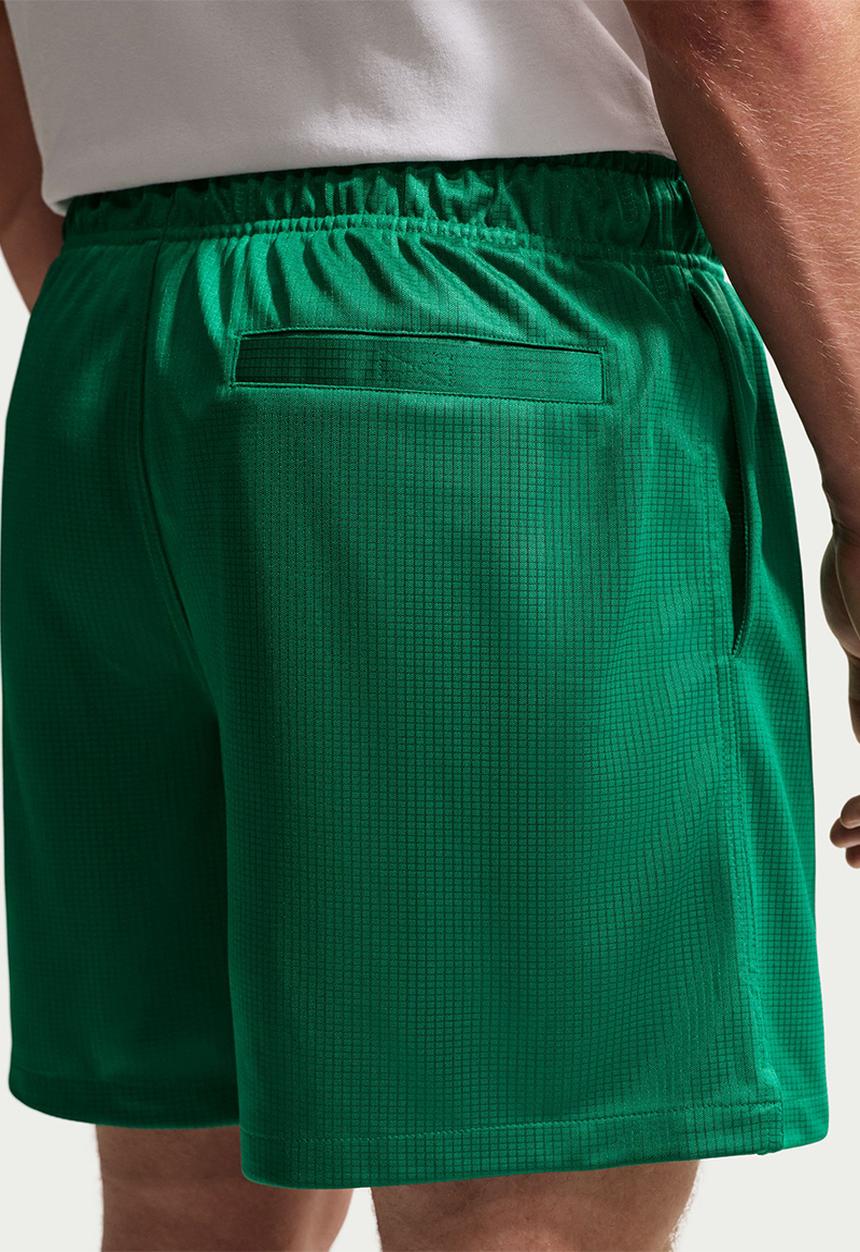 Nike - NSW Club Flow Embossed Football Shorts - Green