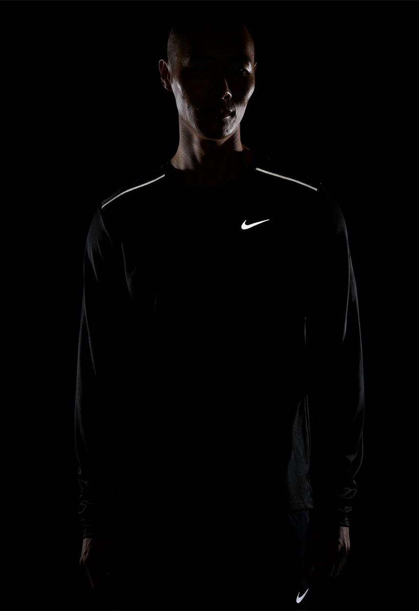 Nike - M NK DF UV MILER LS TOP - Black