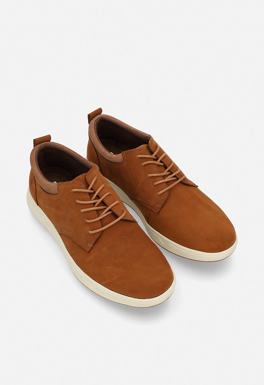 Hush Puppies - Bowen Lace Up - Tan