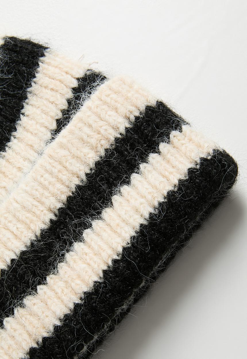 Tessa Design - Charlene Stripe Turn Up Beanie - Cream & black 