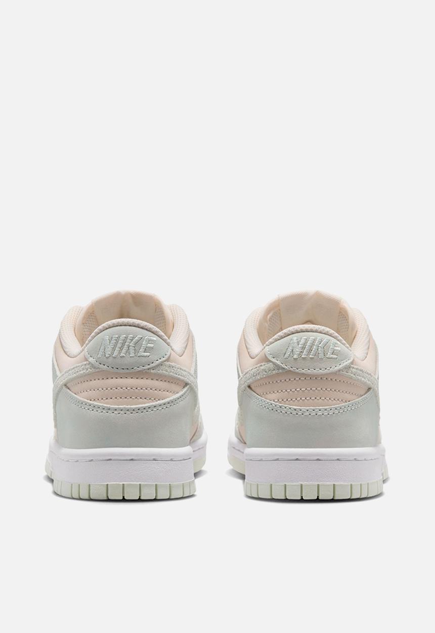 Nike - Nike Dunk Low Grade School
