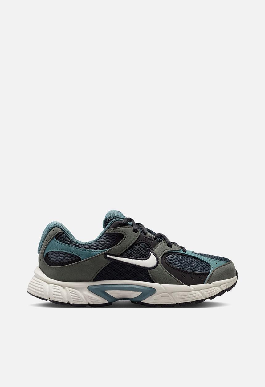 Nike V5 Runner Suede - Tm Black/Spruce Aura-Mineral Slate