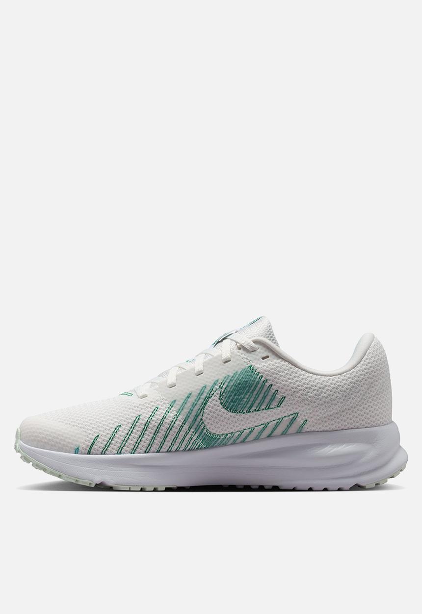 Nike - Nike Run Defy