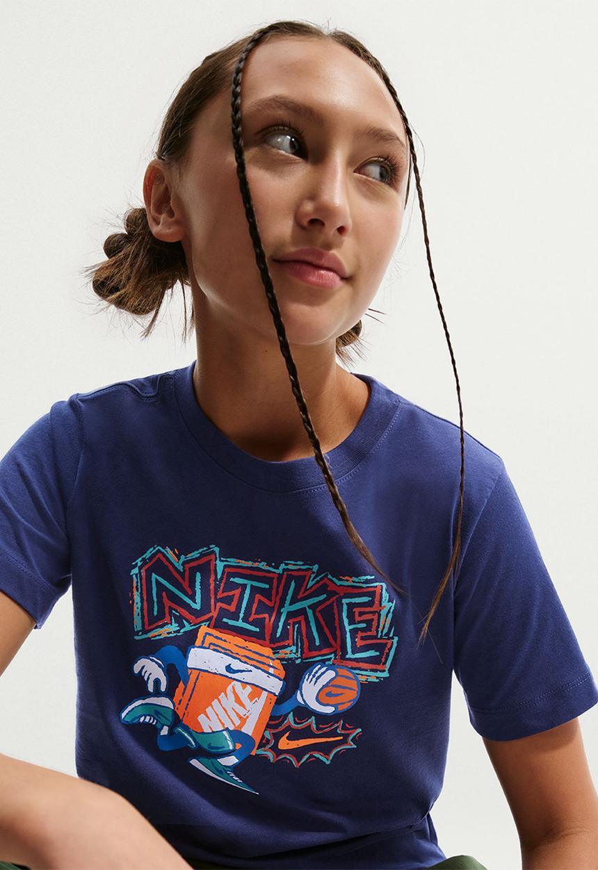 Nike - Kids Nike Sportswear Graphic tee