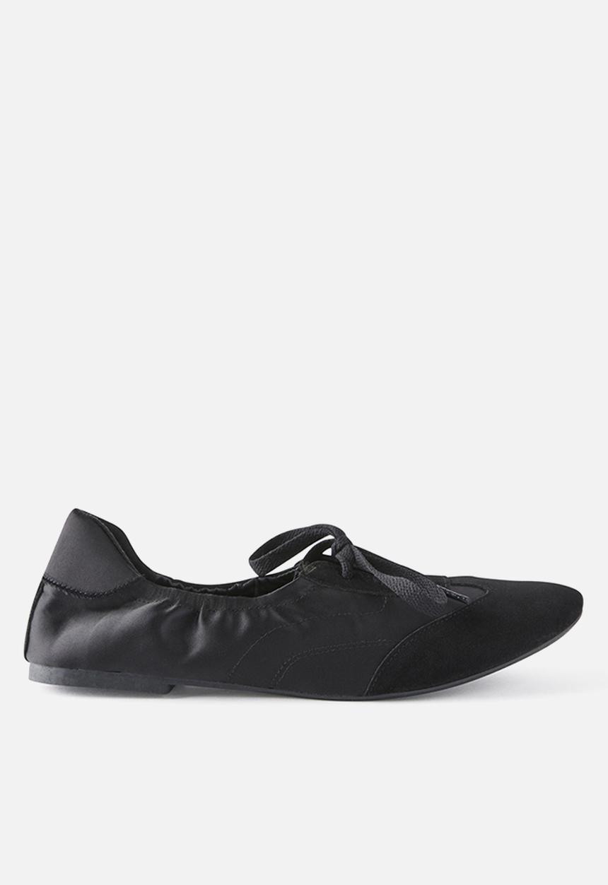 Cotton On - Harley Ruched Ballet - black satin.