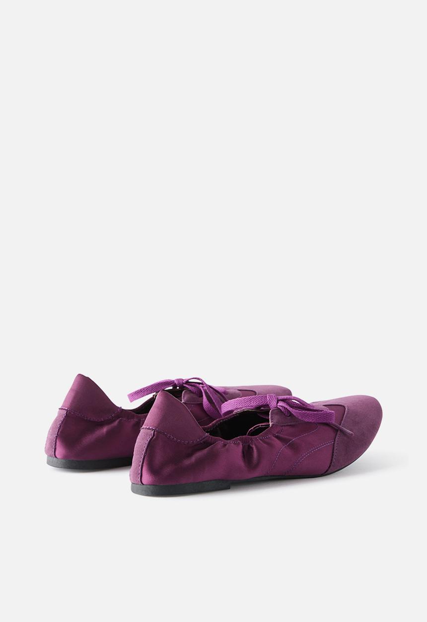 Cotton On - Harley Ruched Ballet - berry satin.