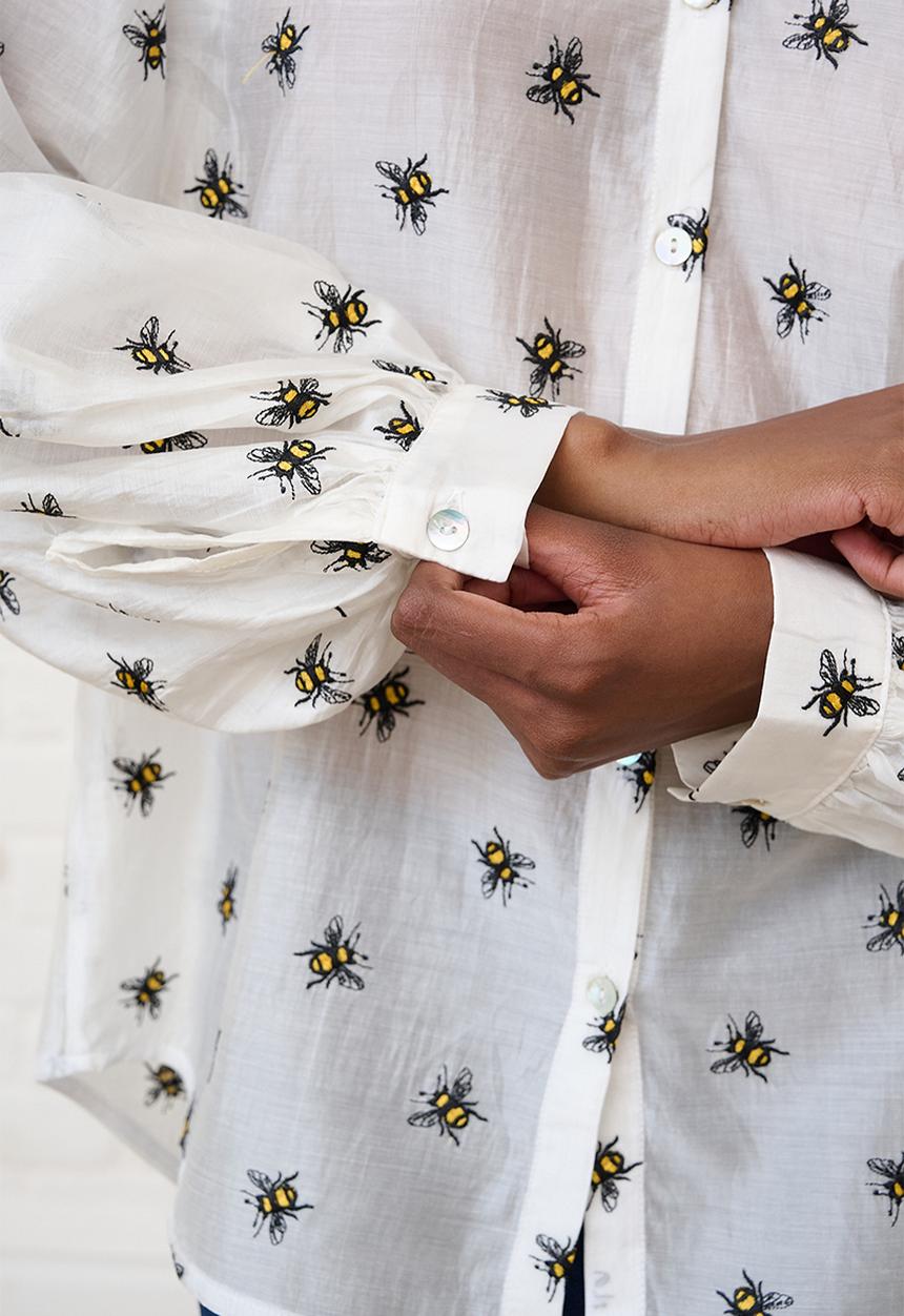 Me&B - Embroidered Bee Bellow Sleeve Shirt - Yellow