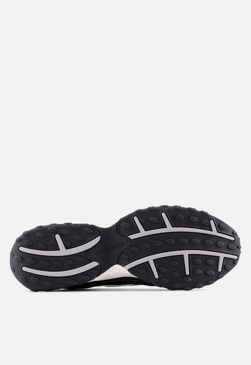 New Balance  - 204L