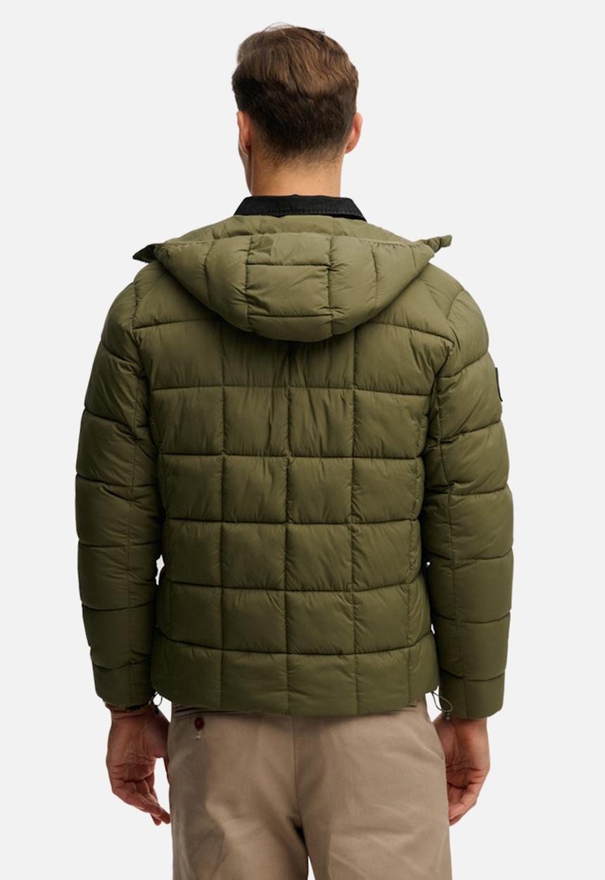 Superdry. - HOOD BOX QUILT FUJI LITE JKT  - Chive Green
