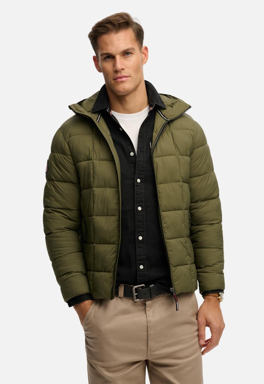 Superdry. - HOOD BOX QUILT FUJI LITE JKT  - Chive Green