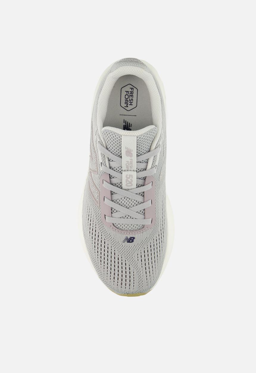 New Balance  - W520240