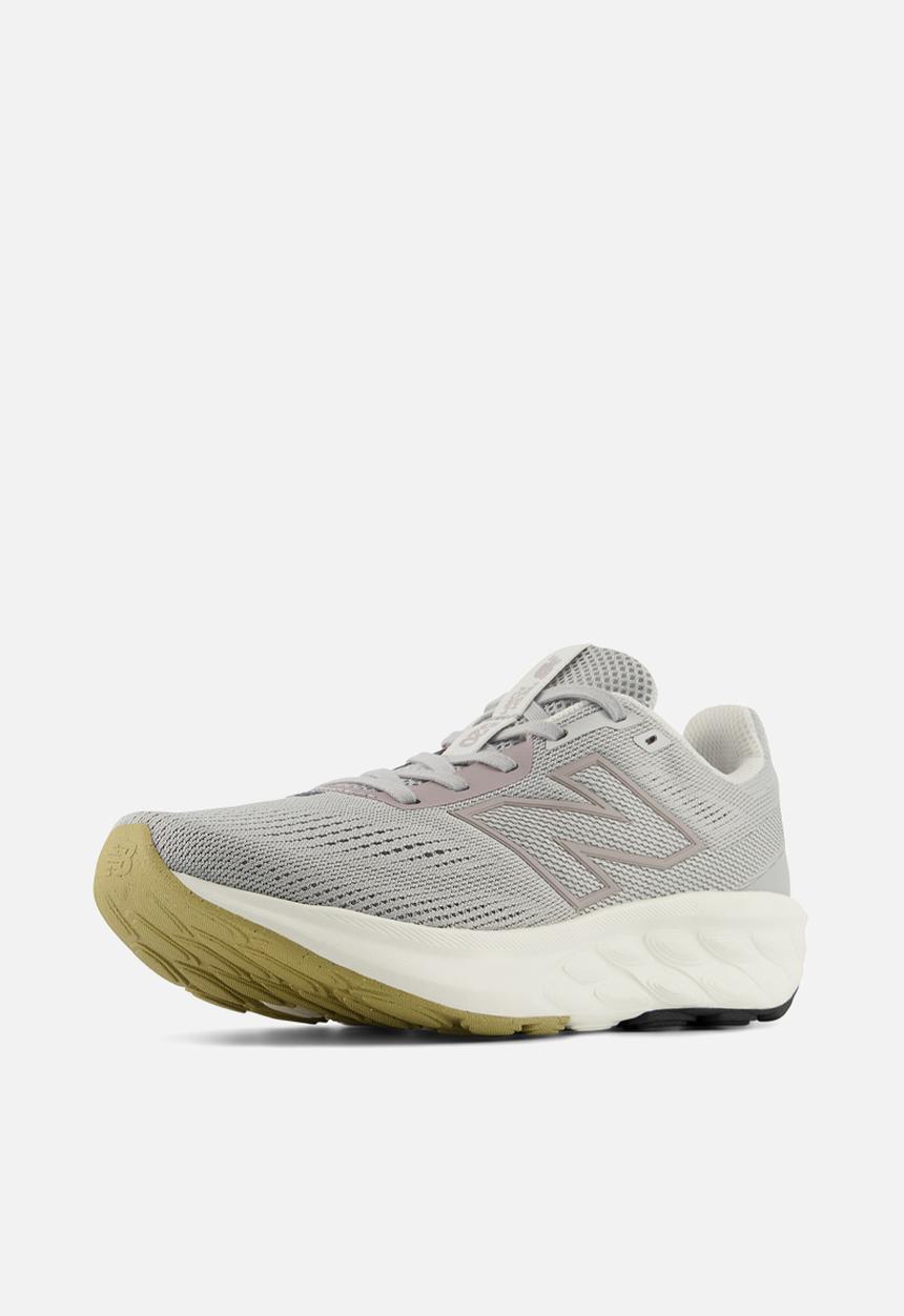New Balance  - W520240