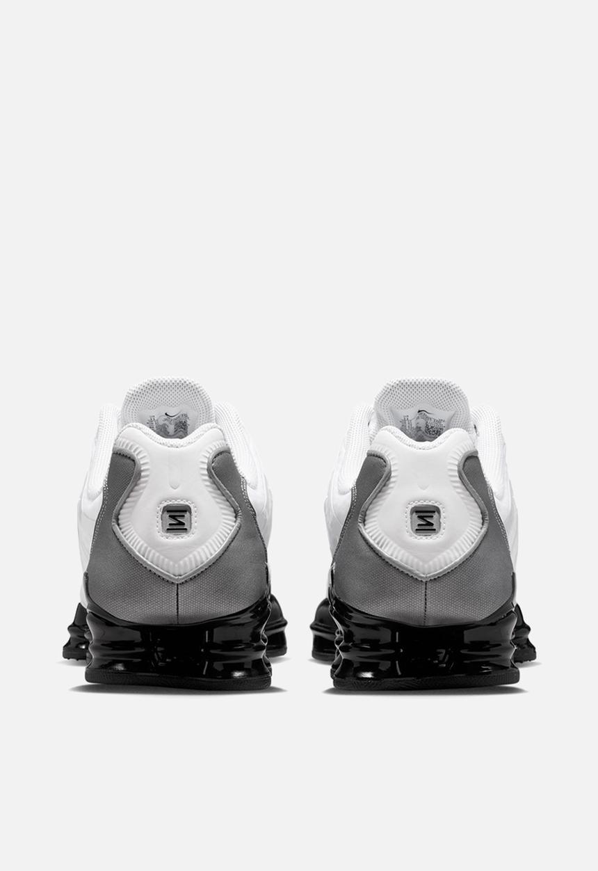 Nike - NIKE SHOX TL