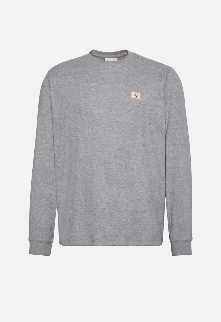 Calvin Klein - Ls Waffle Badge Crewnk Tee - Med Grey Htr