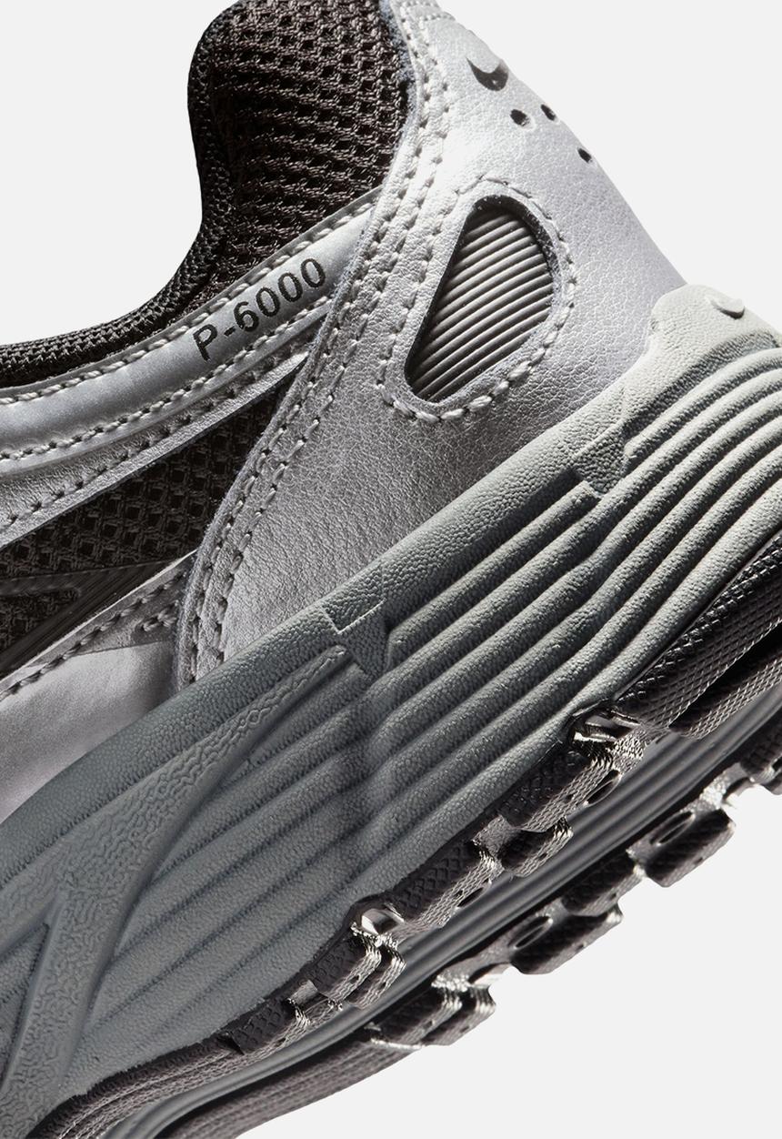 Nike - NIKE P-6000 UT Grade School