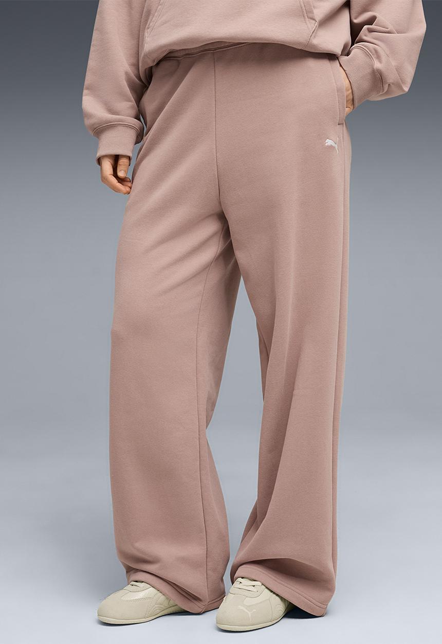Wardrobe Ess Peach Touch Slouchy Sweatpa - Sandstone