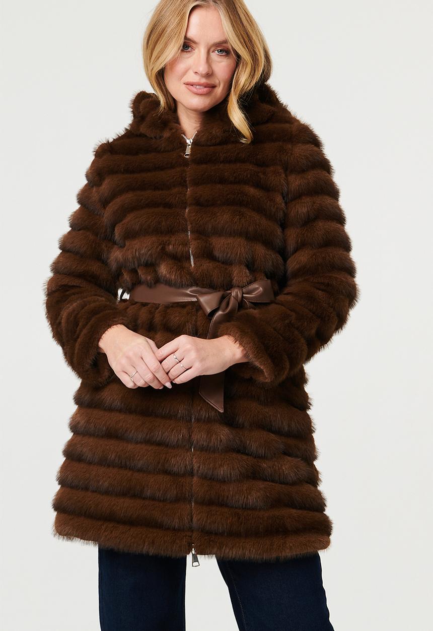 Stella Morgan - L/S Faux Fur Jacket With Pleather Belt Detail - Brown