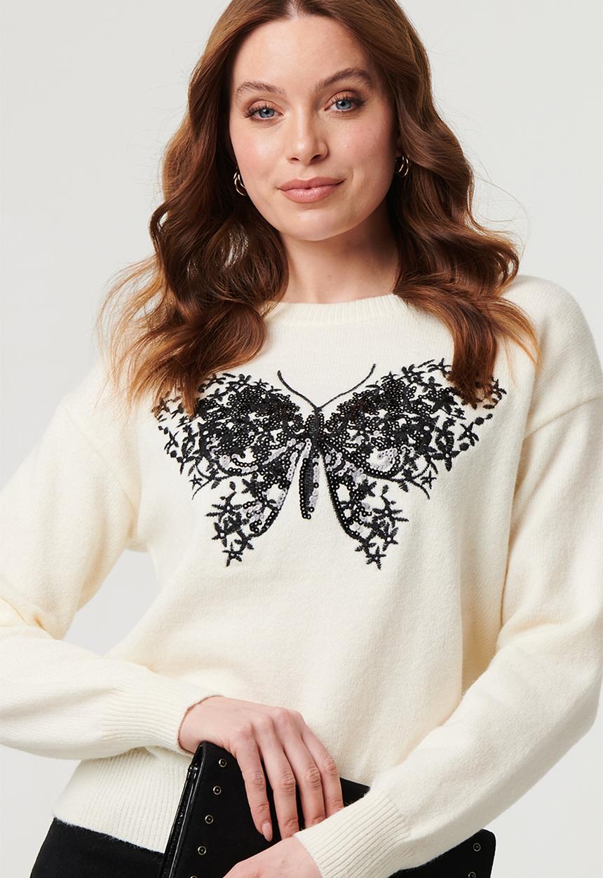 Izabel London - L/S Crew Neck Sweater With Butterfly Motif In Embroidery And Sequin Deail - White